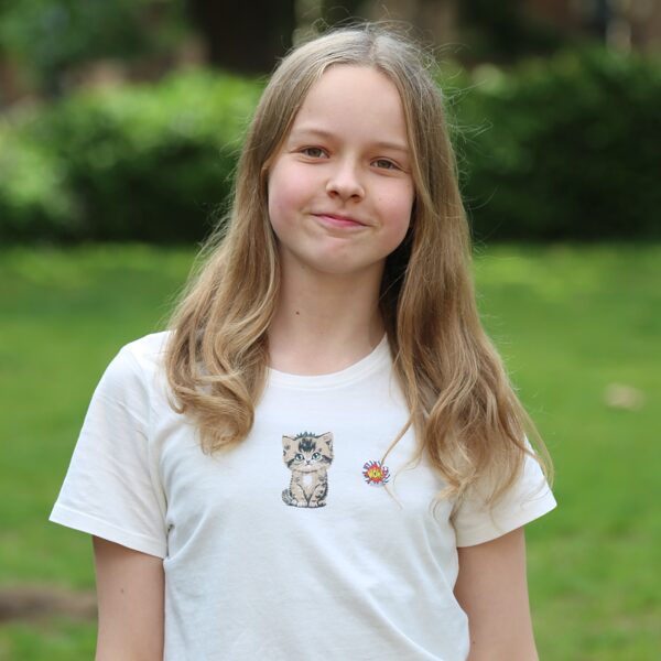 Olīvija Denika - UK