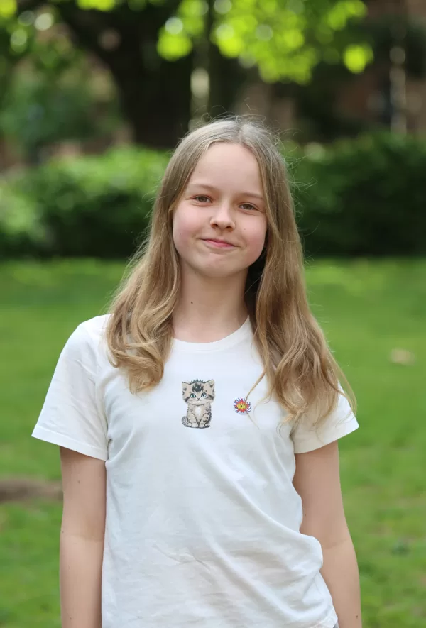 Olīvija Denika - UK
